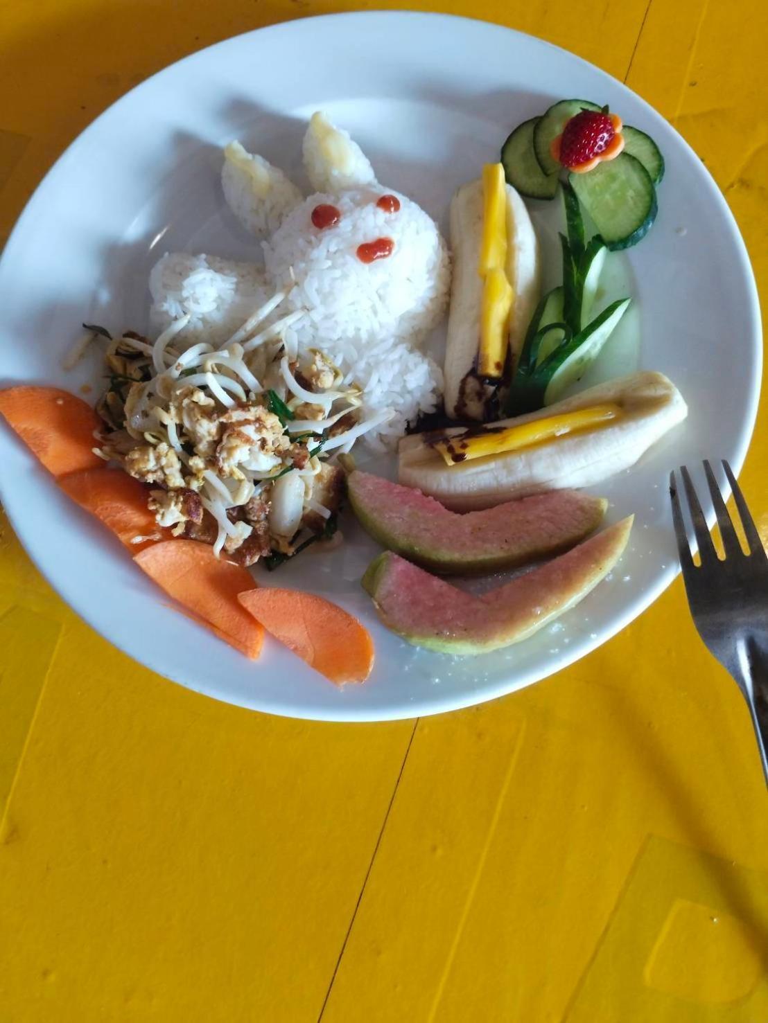 Adchara Mansion Hotel Chiang Rai Bagian luar foto